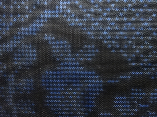 アンティーク　色紙に草花模様織り出し本場泥大島紬着物(5マルキ)